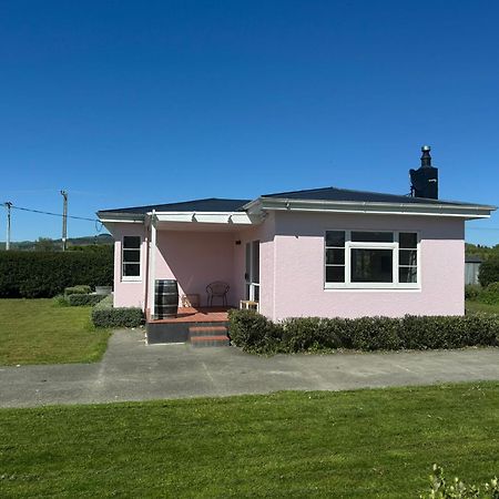 The Pink House Villa Havelock North Buitenkant foto